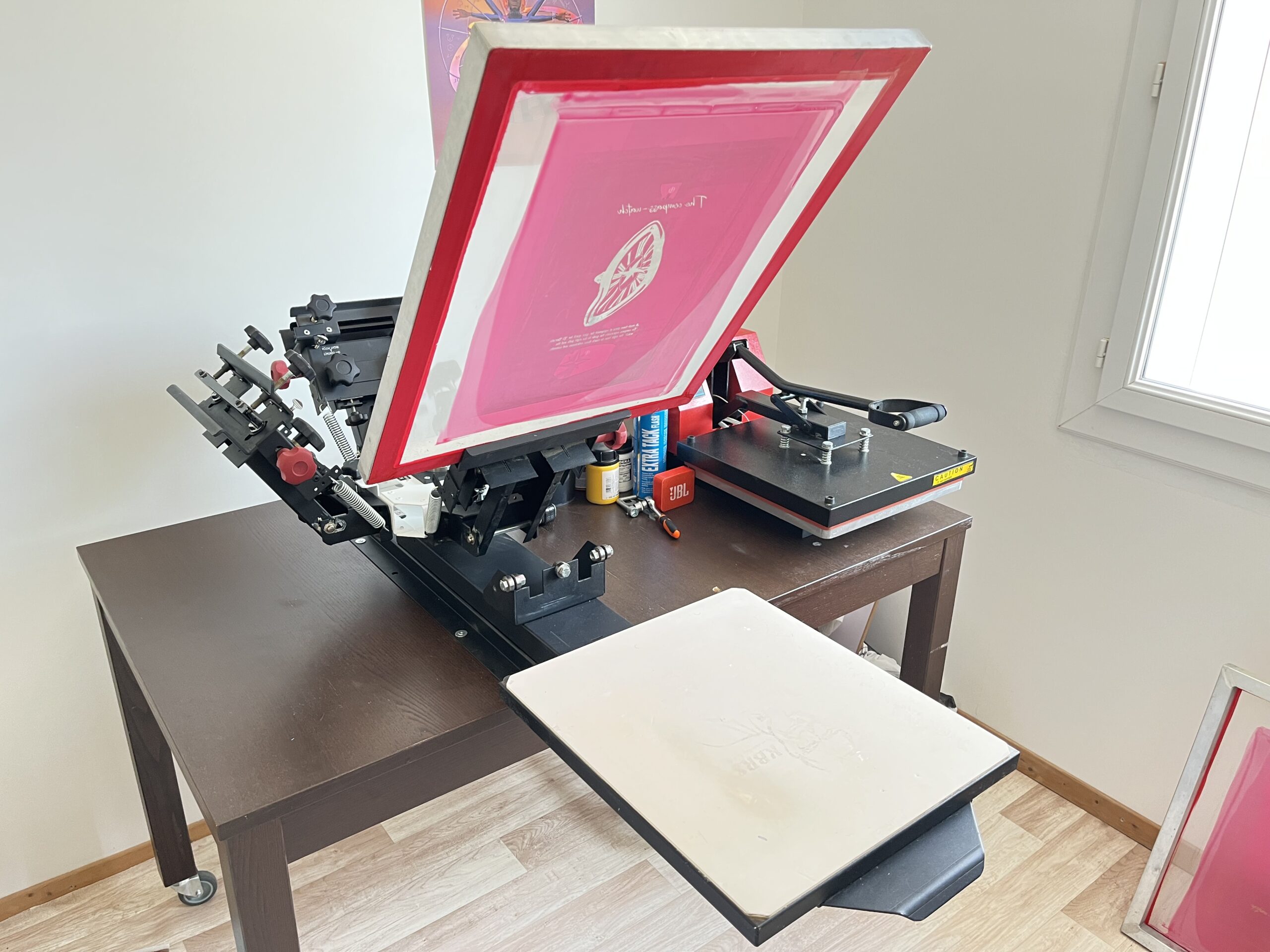 Atelier de sérigraphie TREAZ studio ANCENIS